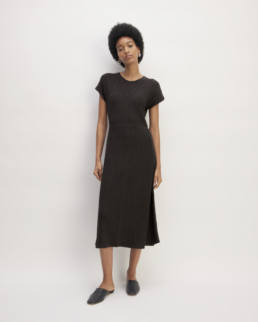 The Rib-Knit Cap-Sleeve Midi Dress | Black