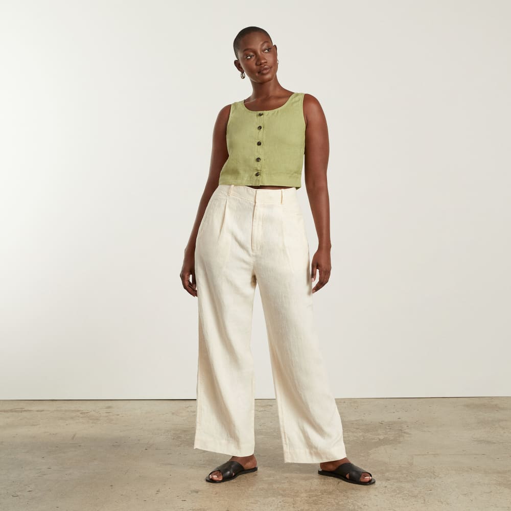 The Linen Button-Front Crop Tank | Leek - Image 4