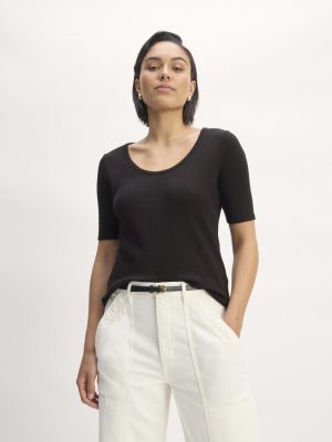 The Vintage Rib Scoop-Neck Top | Black