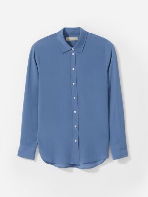 The Must-Have Shirt in Washable Silk | French Blue