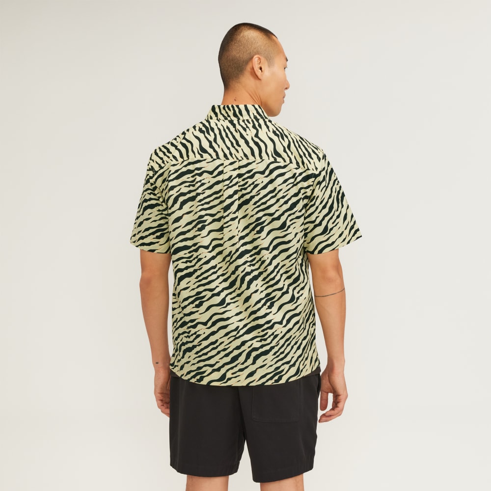 The Poplin Short-Sleeve Shirt | Pale Yellow Tiger Stripe - Image 3
