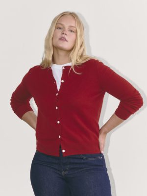 The Classic Cardigan in Cashmere | Berry Red
