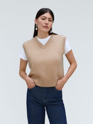 The Cashmere Vest | Light Camel