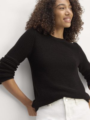 The Organic Cotton Open-Stitch Crew | Black