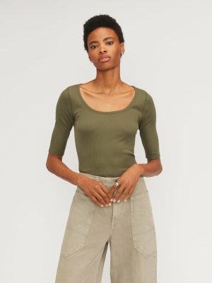 The Luxe Rib Scoop-Neck Tee | Kalamata