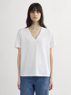 The Slouchy V-Neck Tee in Cotton Linen | White
