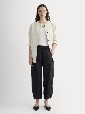 The Cargo Curve Pant in Linen | Black