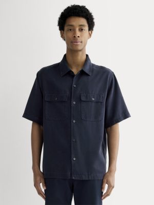 The Relaxed Utility Shirt in Buttersoft | Navy