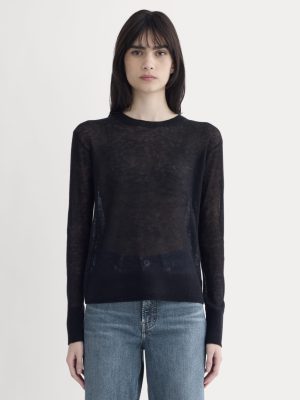 The Air Alpaca? Relaxed Crew Top | Black