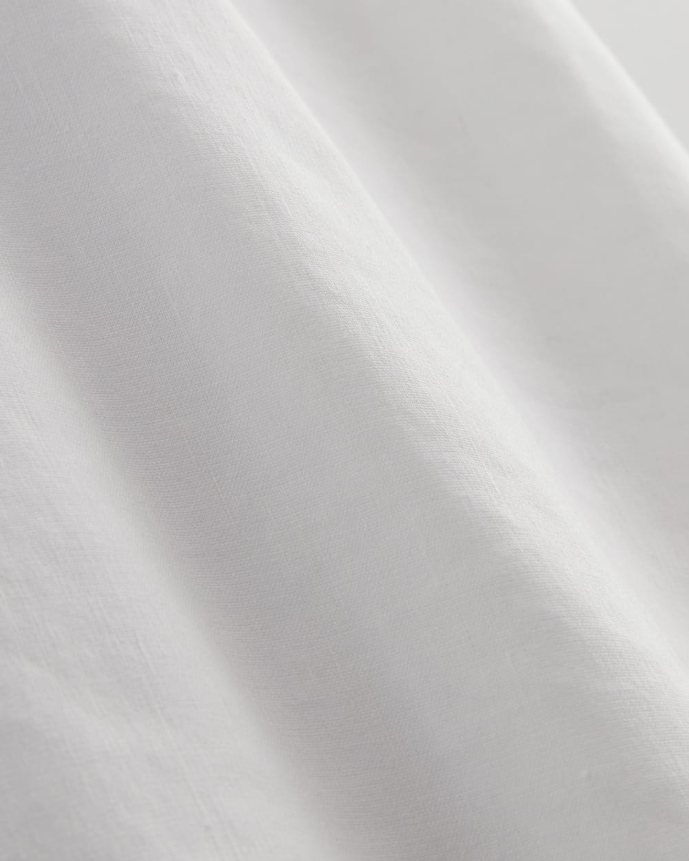 The Seamed Dress in Stretch Linen | White - Image 5