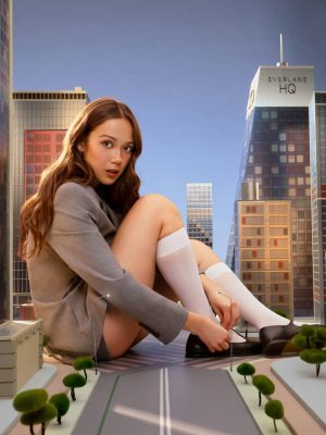 Eira Petite Dots Knee-High Socks | White