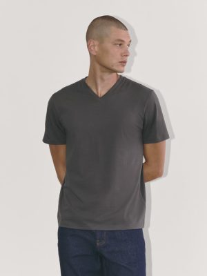 The Essential Organic V-Neck Tee | Graphite