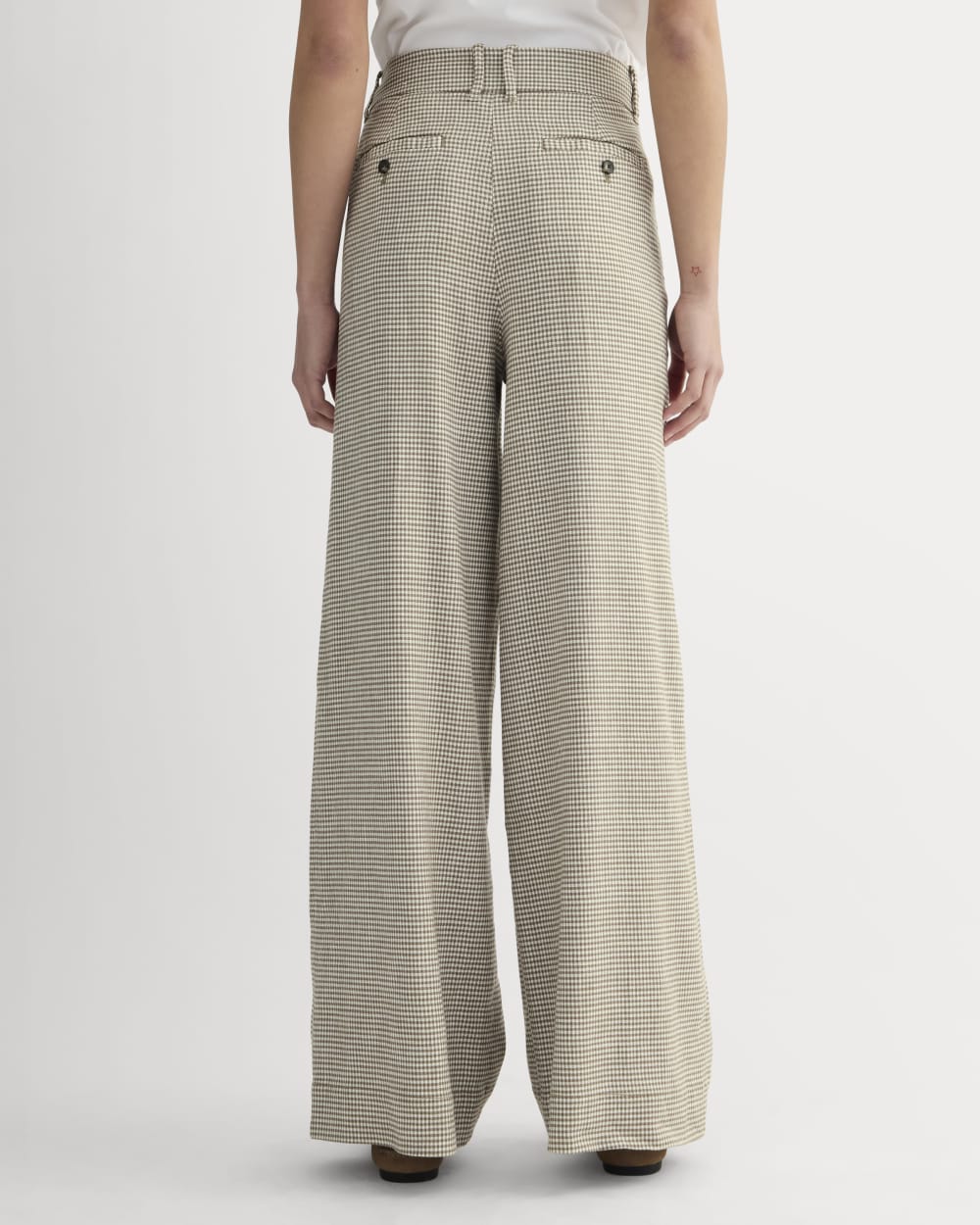 The Wide-Leg Pant in Stretch Linen | Deep Taupe Mini Gingham - Image 5