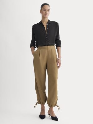 The Chino Jogger in Buttersoft | Aged Brass