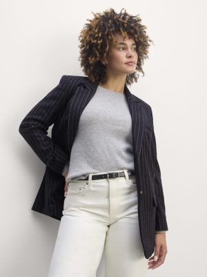 The Oversized Blazer in Wool | Navy / White