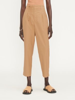 The Poplin Pleated Taper Pant | Caramel