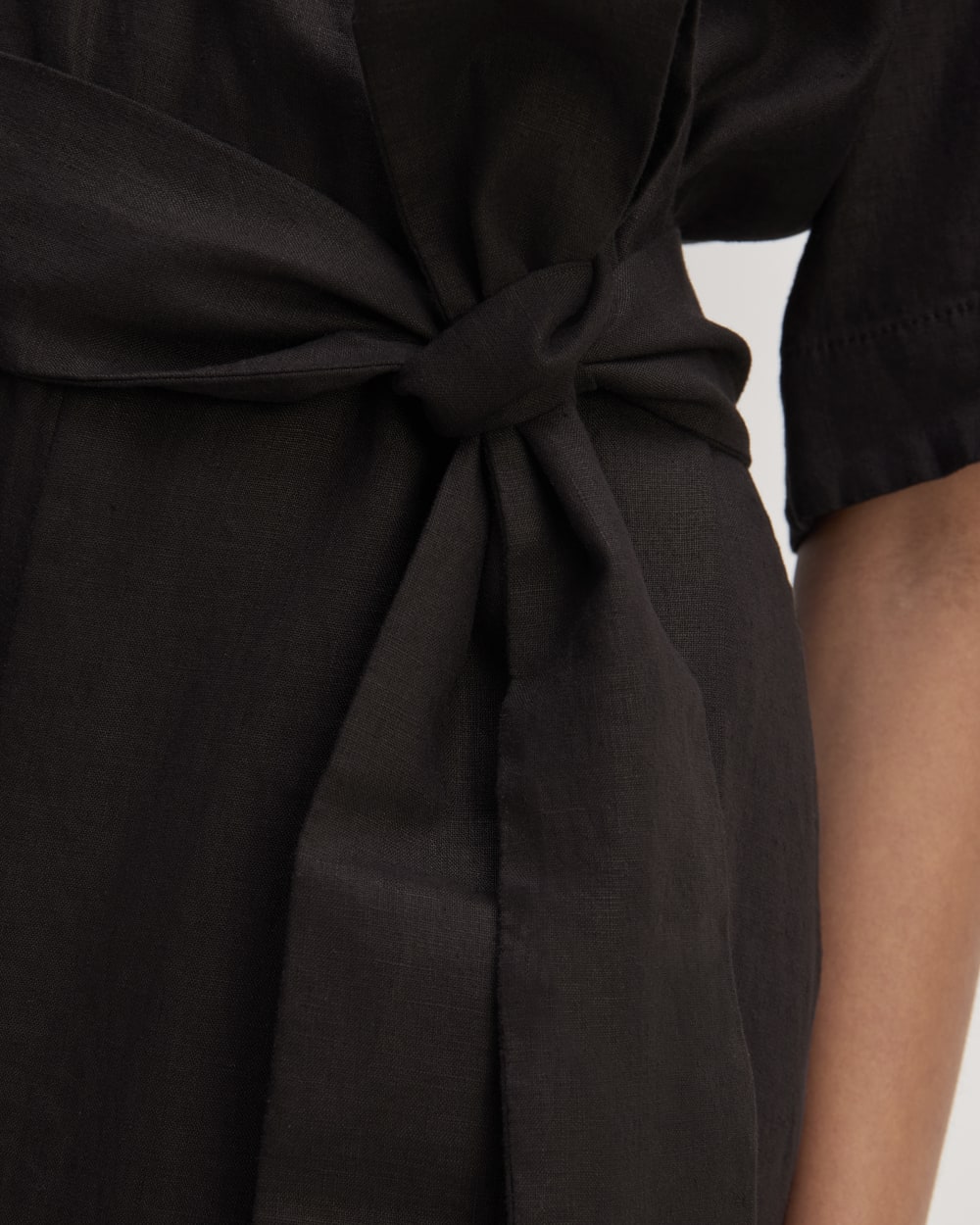 The Wrap Jumpsuit in Linen | Black - Image 5