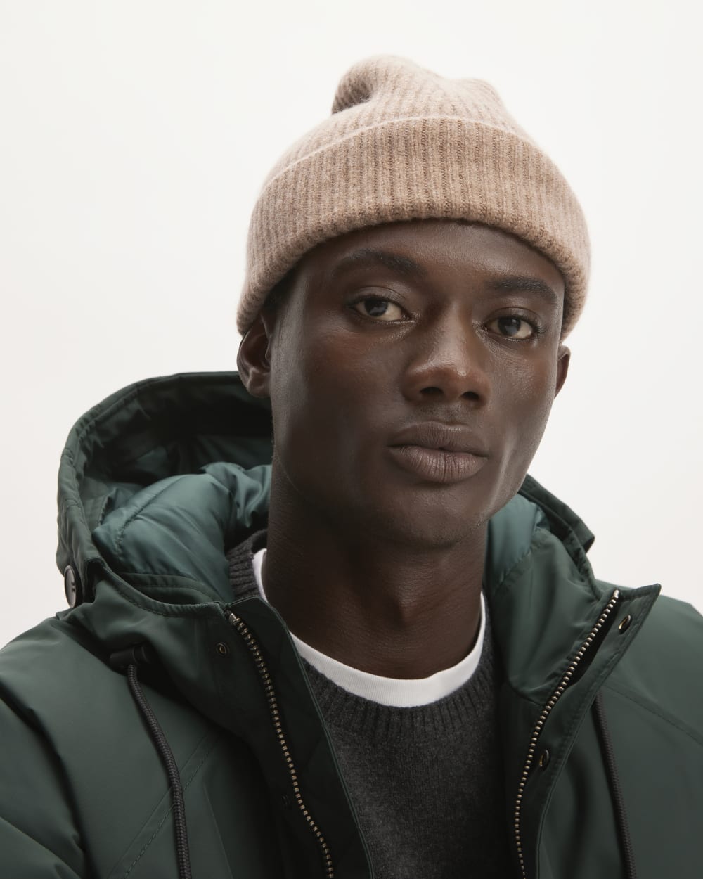 The Cashmere Fine Rib Beanie | Heathered Woodsmoke - Image 3