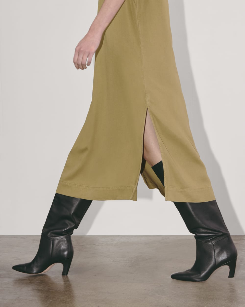 The Relaxed T-Shirt Dress in Buttersoft | Fennel Seed - Image 5